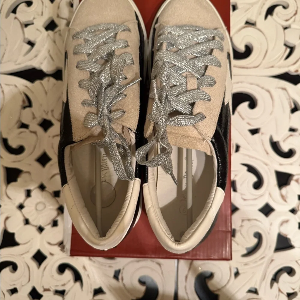 Nature Breeze Black and White Retro Star Sneakers size 9 NWB - Picture 7 of 9